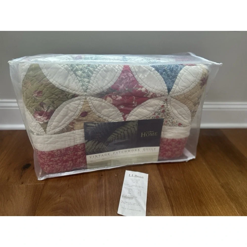 L.L. Bean Patchwork Quilt Full/Queen Cottage Cathedral Window Pattern NEW Floral